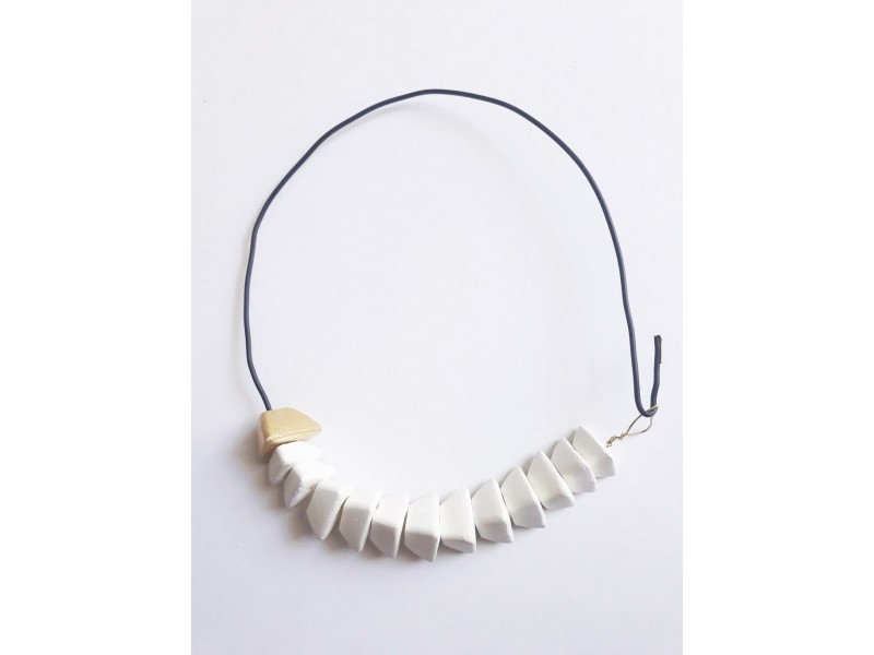  "Fishbone" necklace