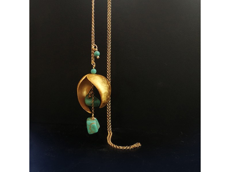 Kelifos (Shell) Pendant With Turquoise or Pearls 